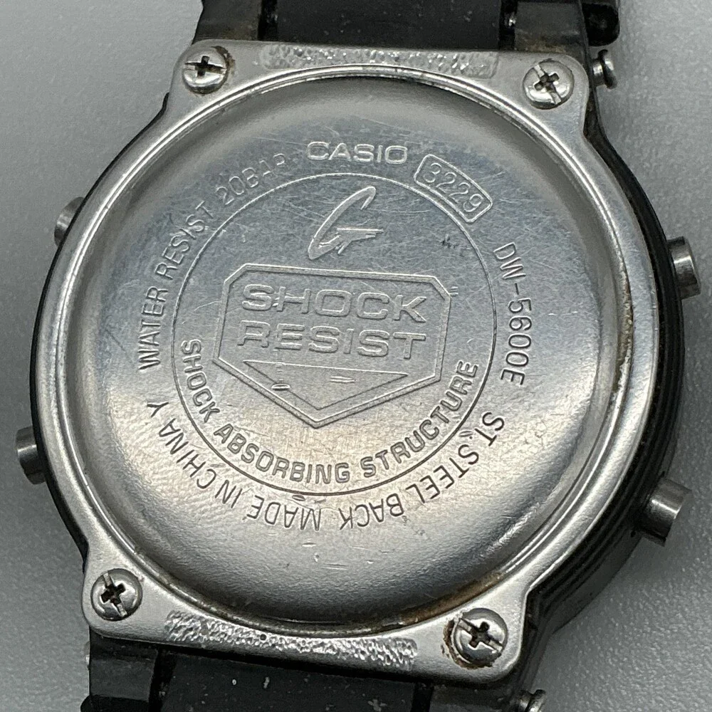 Casio G-Shock DW-5600E Mens Watch 39mm Digital Black Broke Backlight New Battery